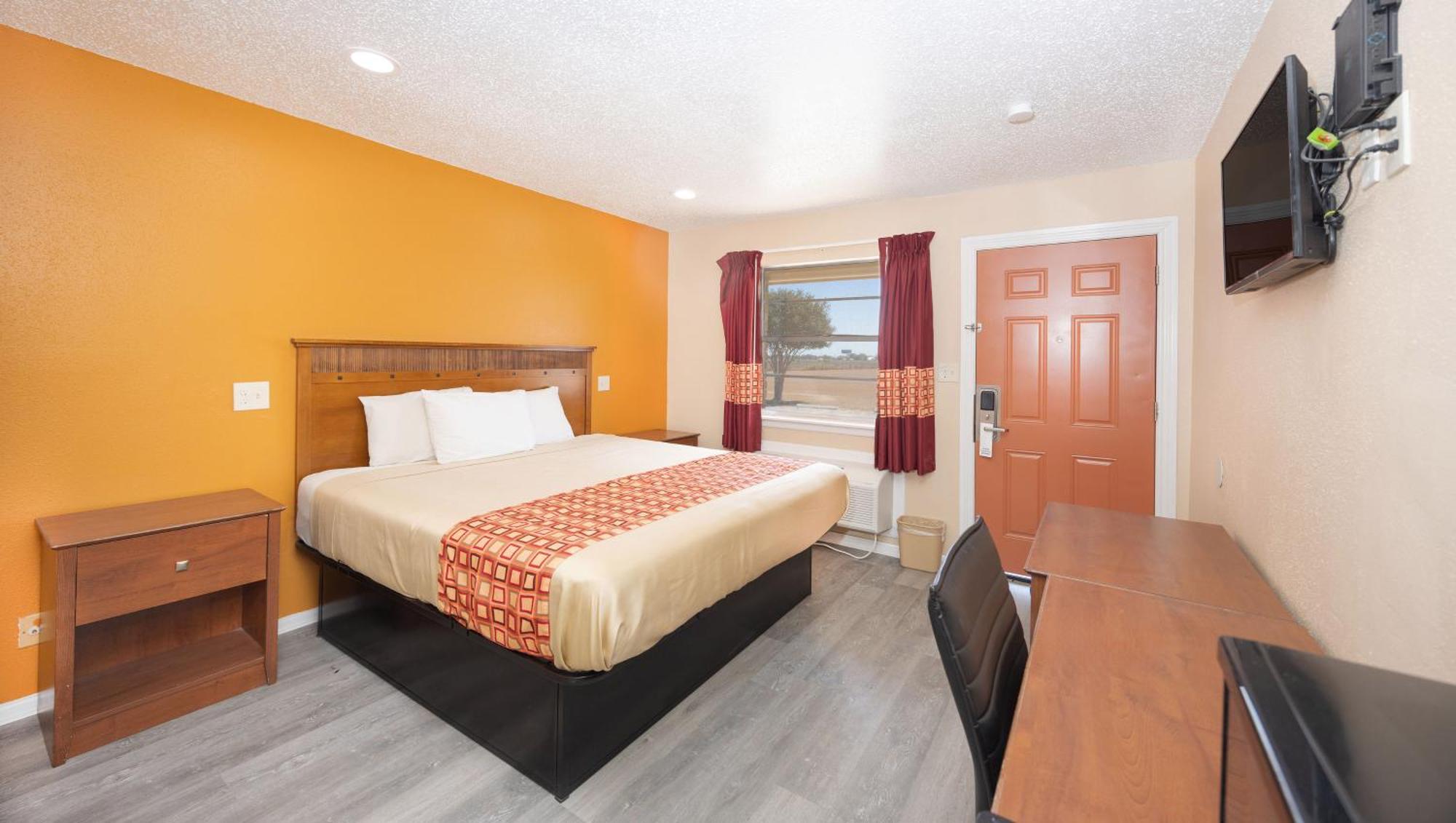 Regency Inn Hondo Экстерьер фото